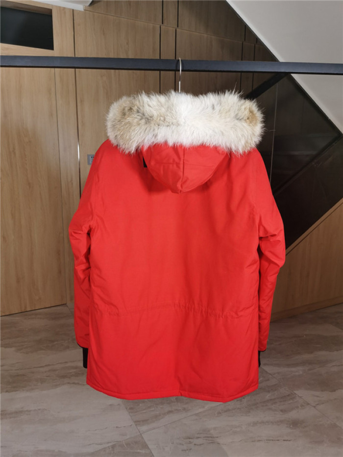 Can*a Go*e down jacket