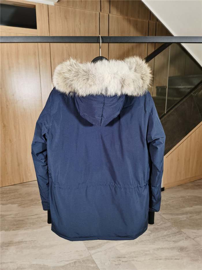 Can*a Go*e down jacket
