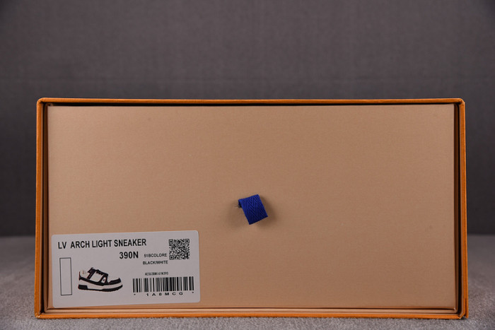 l&v trainer maxi black