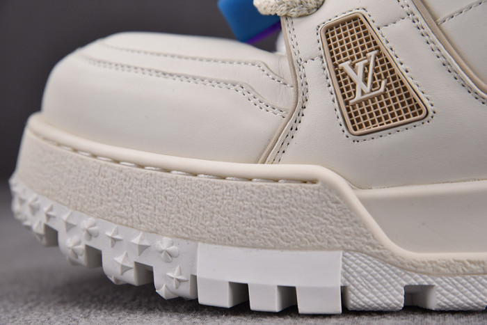 l&v trainer maxi white