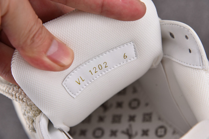 l&v trainer maxi white