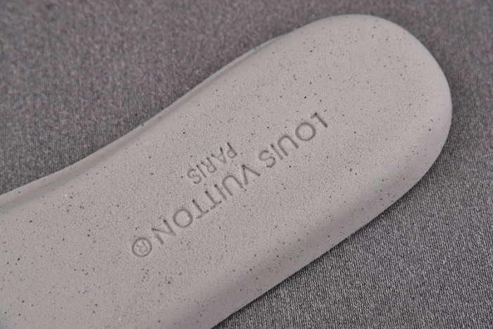 l&v trainer maxi white