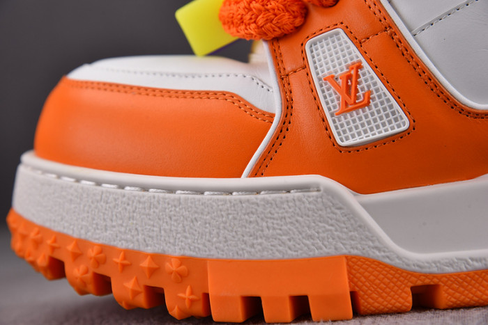 l&v trainer maxi orange