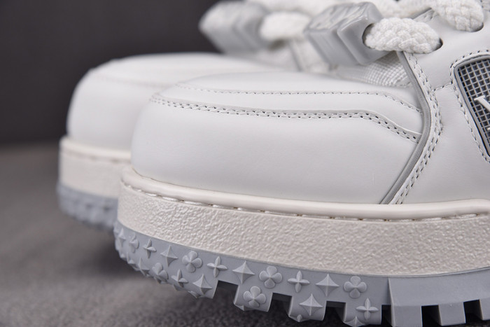 l&v trainer maxi gris